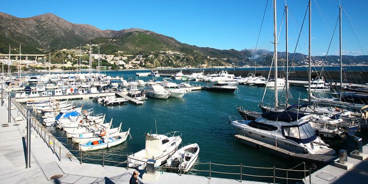 Johnson Marine engines